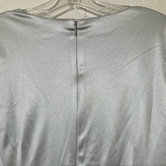 Julia Jordan Women’s Elegant Knotted Velour Sheath Silver Dress Sz 12/ Large - Picture 10 of 11